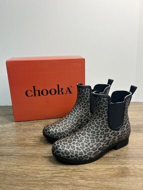 Chooka Leopard Print Chelsea Rain Boots | Waterproof Ankle Boots Size 7